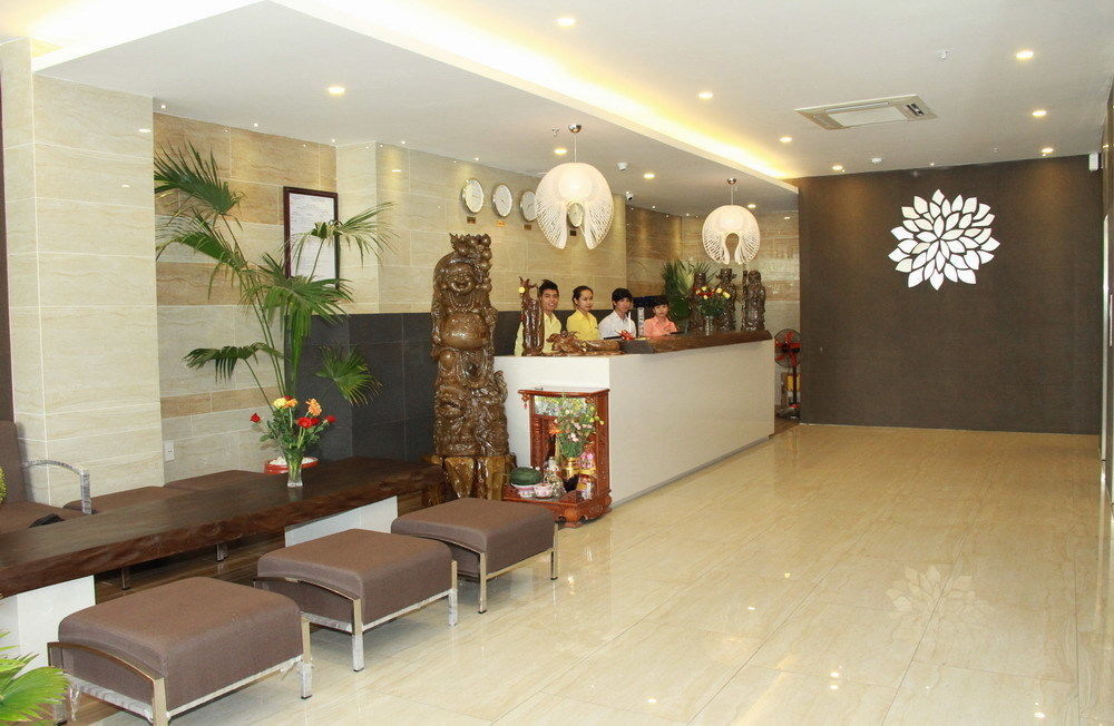 芽庄黛西酒店 外观 照片